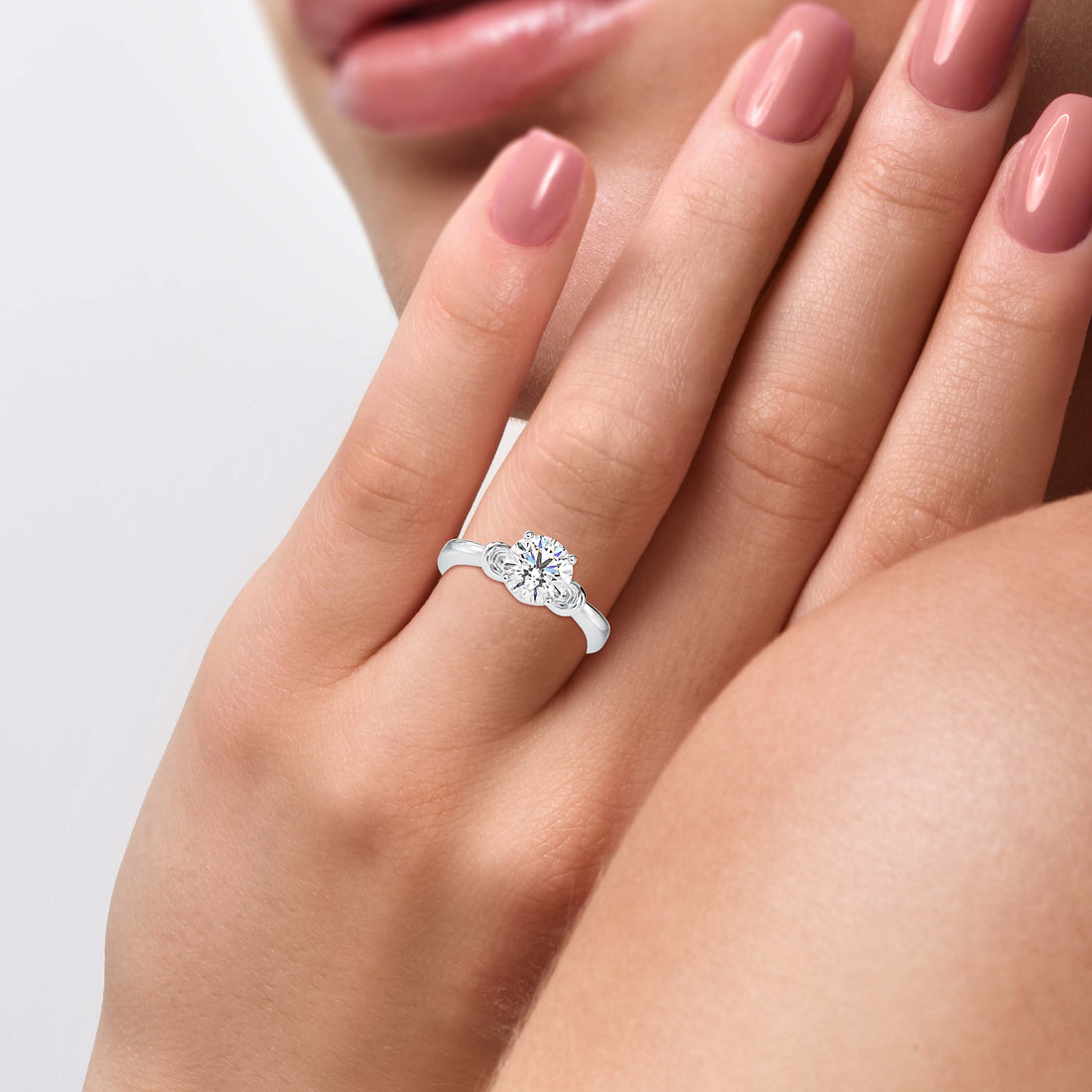 1.25 Ct Luminous Solitaire Ring